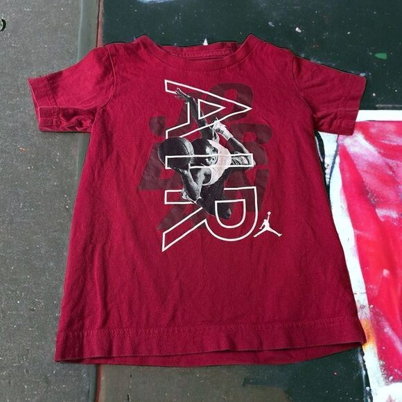 Jordan Boy’s T-Shirt (4T) - Picture 1 of 4